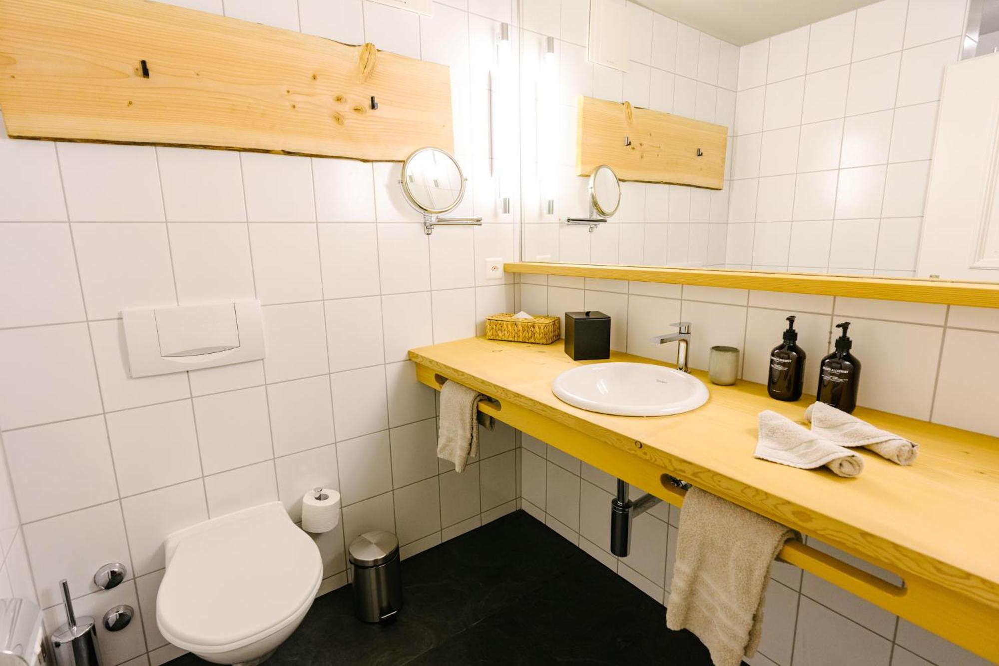 Seven Alpina Boutique Hotel Klosters Rom bilde